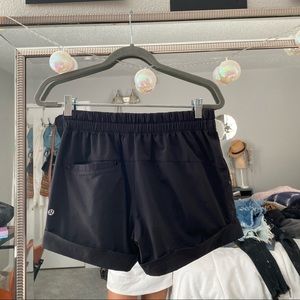 LULU SHORTS